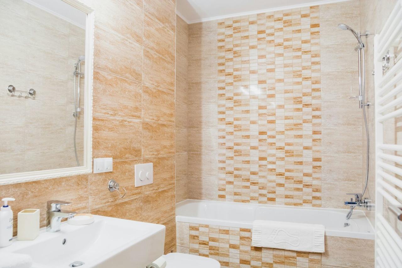 Apartament 4Tourists Брашов Экстерьер фото